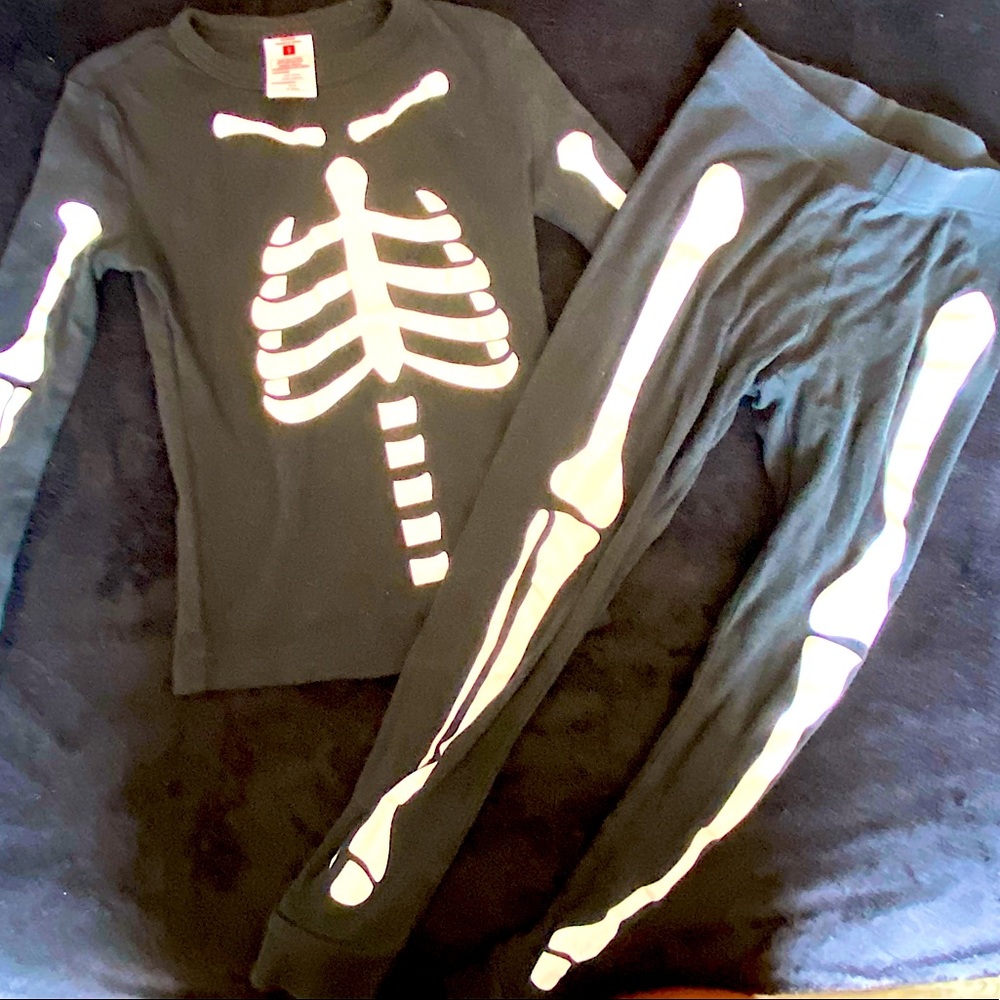 Skeleton Pajamas Boys Size 5